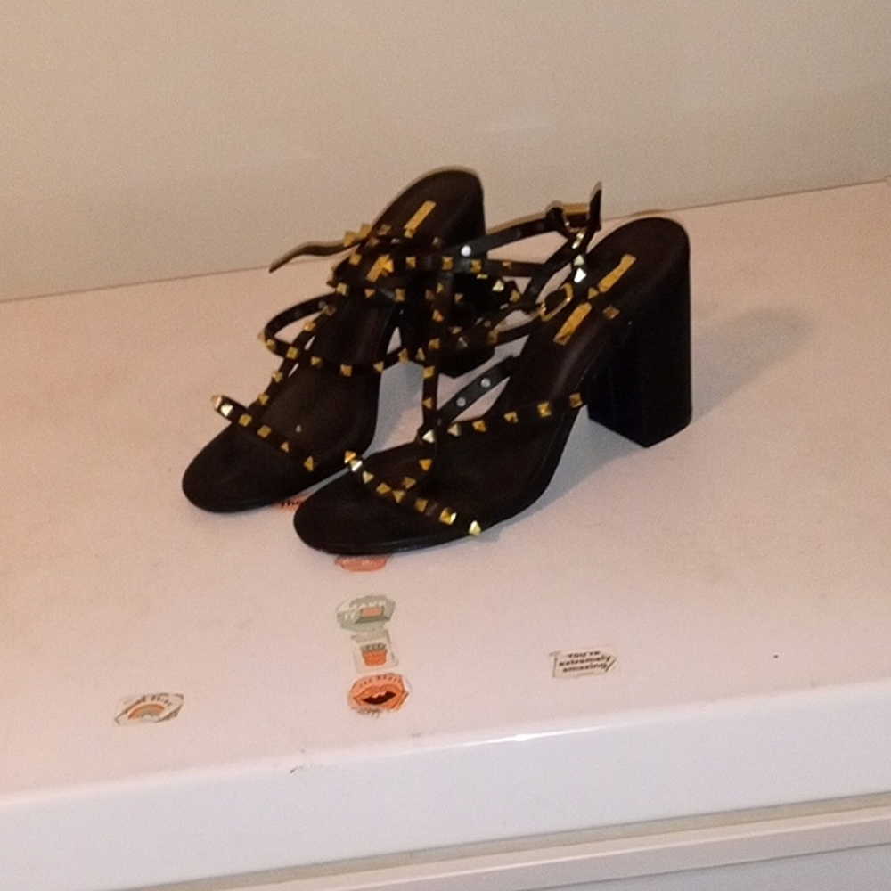 Women shoes worn once once